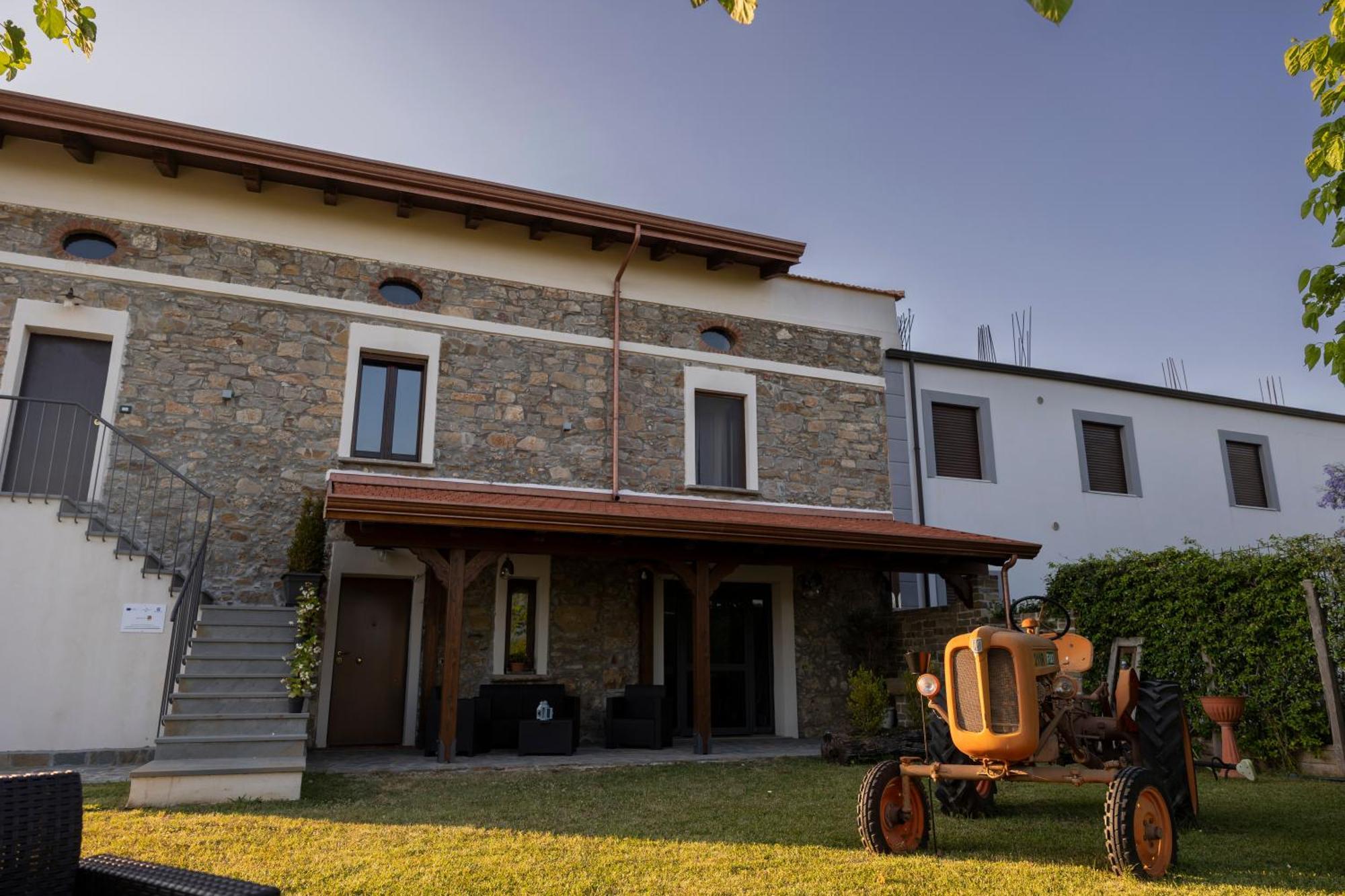Agri Charme Tenuta Picilli Villa Albanella Exteriör bild